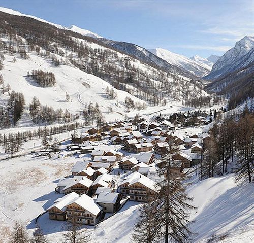 Pragelato Ski Jumping Hotel פרג'לאטו מראה חיצוני תמונה