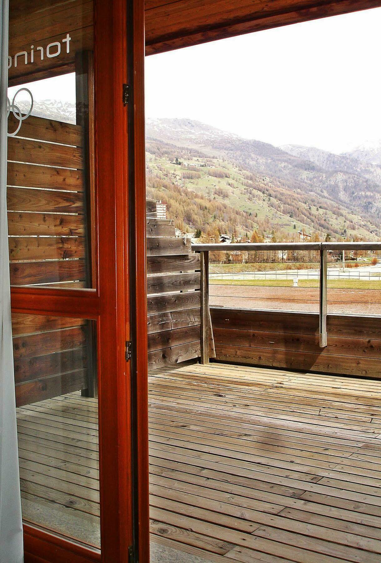 Pragelato Ski Jumping Hotel פרג'לאטו מראה חיצוני תמונה